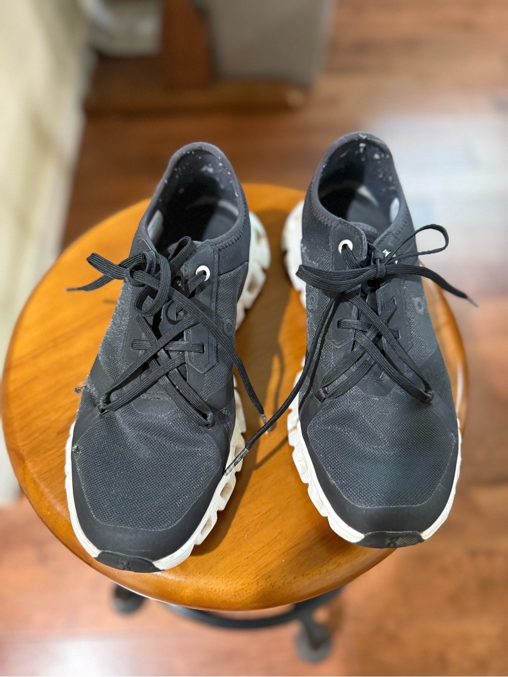 ON CLOUD 5 Women's Running Shoe Black Size 8.5